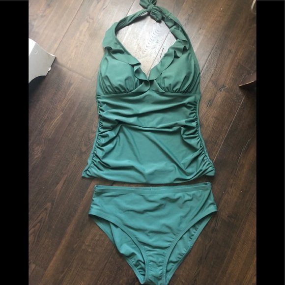 ellen tracy ruffle halter tankini